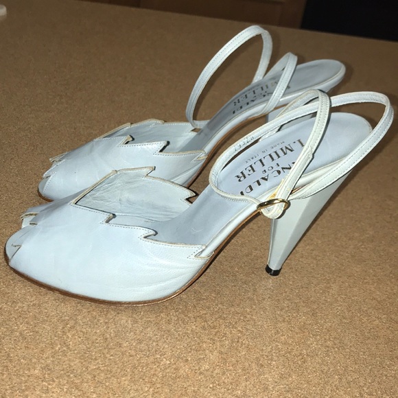 NWT Bonwitt Teller Vintage Peep Toes - Picture 3 of 8